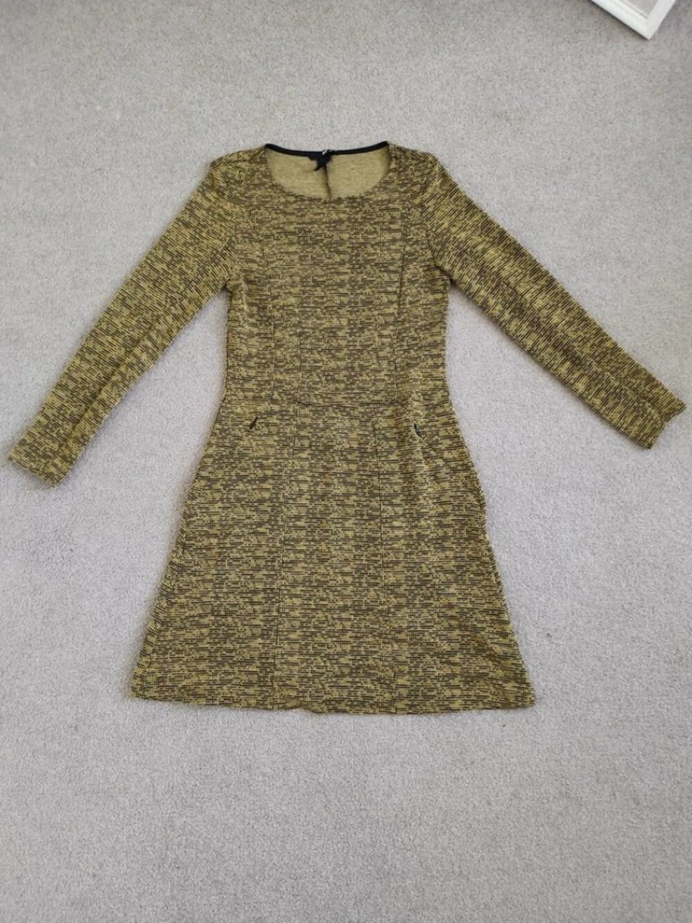 H&M Womens Knit A-Line Dress Long Sleeve Yellow Black Pockets Size S